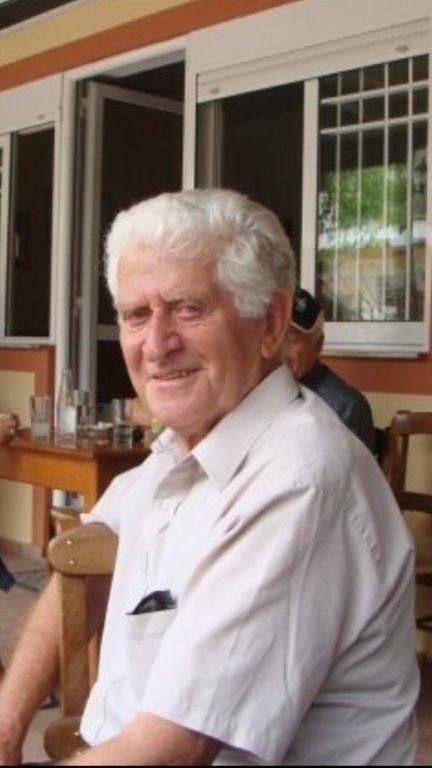 Michael Tzoutzourakis