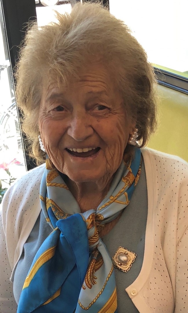 Dimitra Nikolopoulos garinis