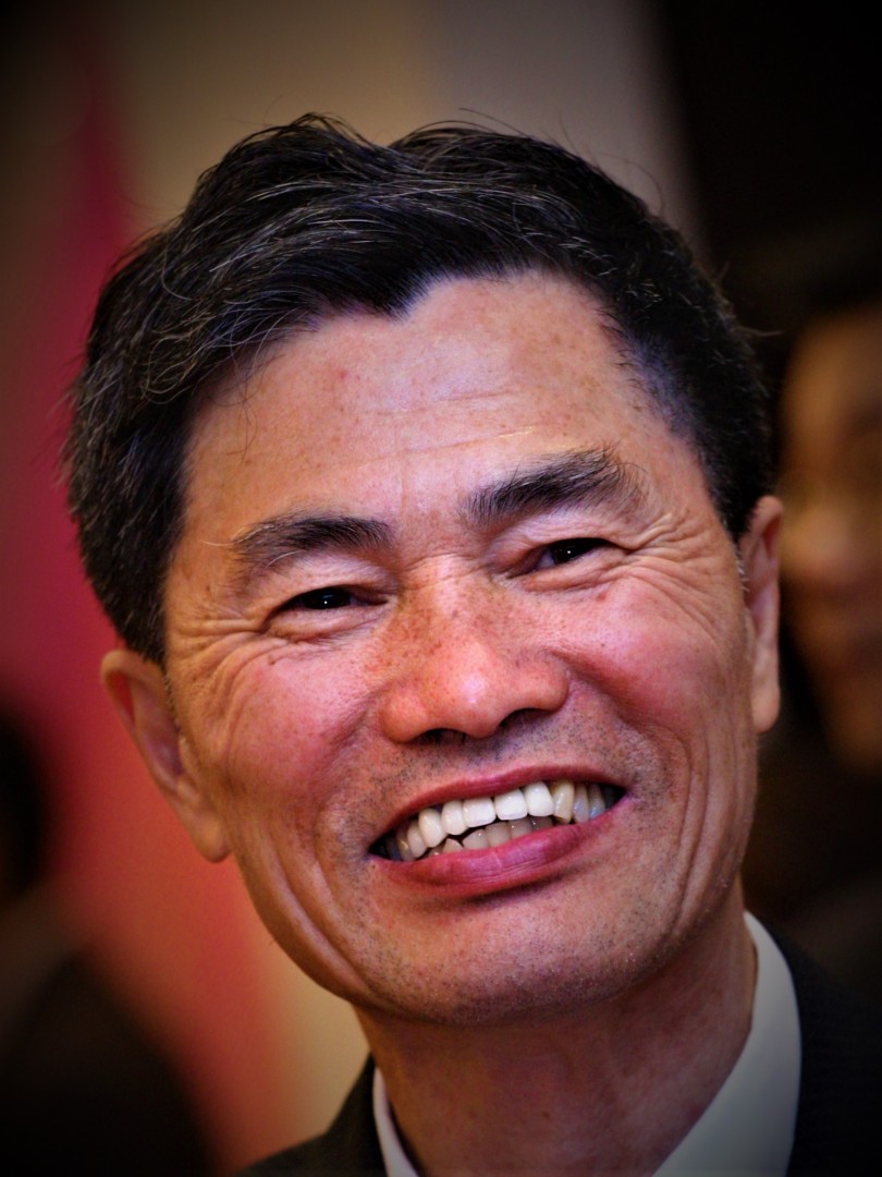 Wai Chuen Poon 潘 偉 泉 先 生