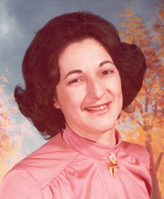 Stephanie PILALAS SERGAKIS