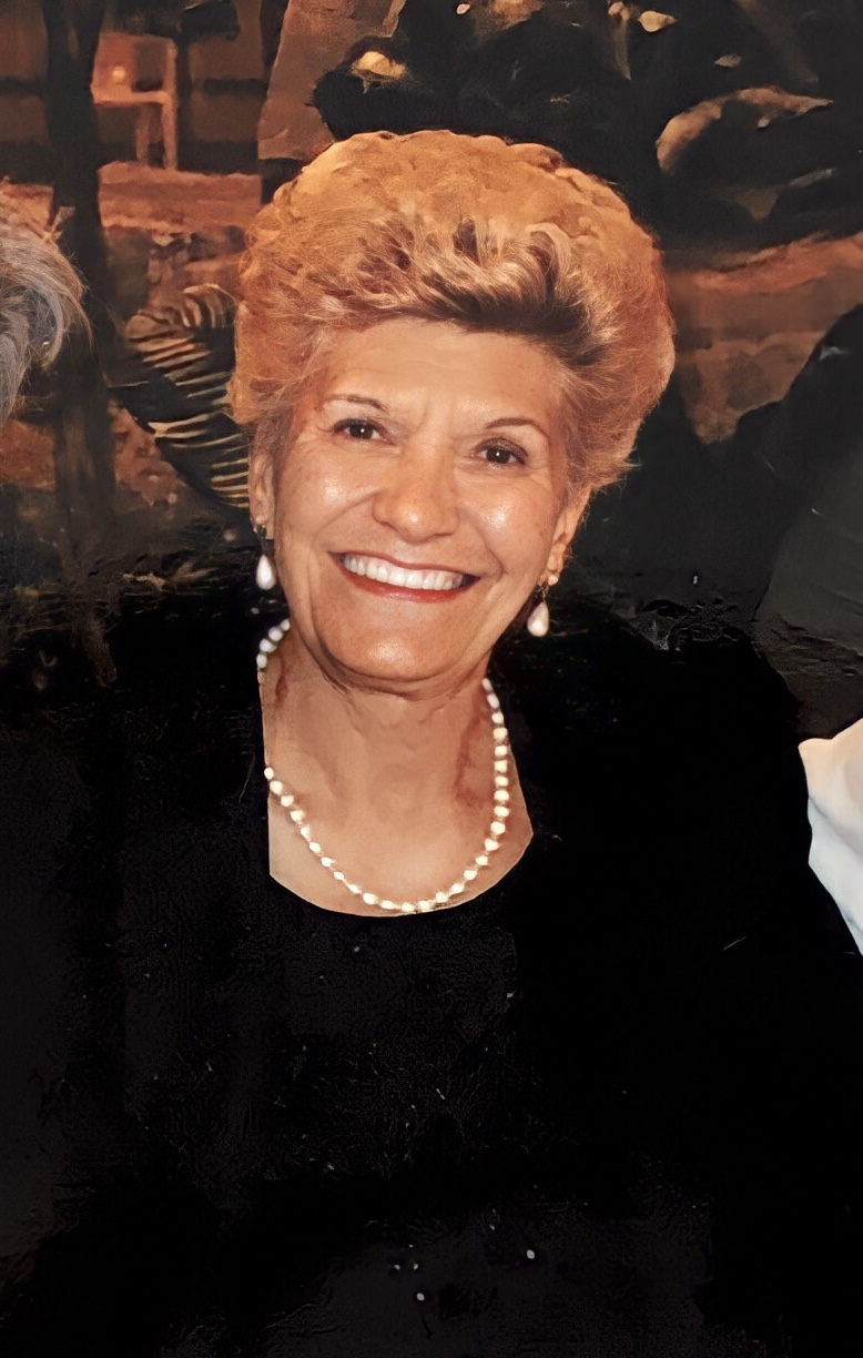 Demetra Toula TROHATOS