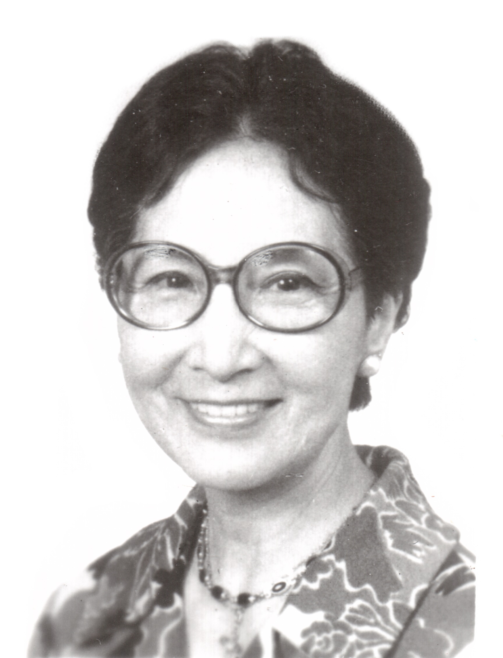 Shu Lai SZE 艾史瑞麗