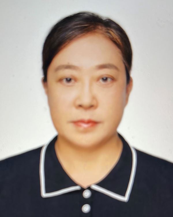 Li Wang 王  丽