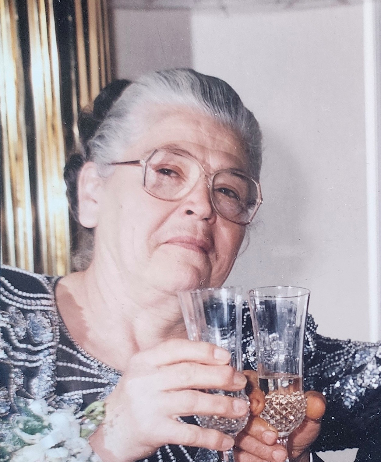 Assimina VASILOPANAGOS KONIDI